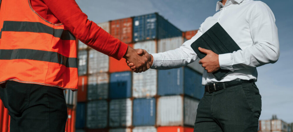 How to Choose the Right Logistics Partner for Your Business Needs